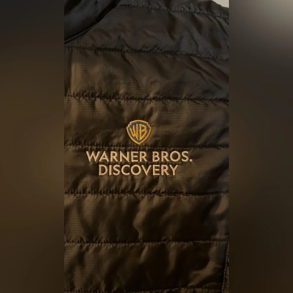 BLACK Warner Bros. Discovery Port Authority Puffer Vest